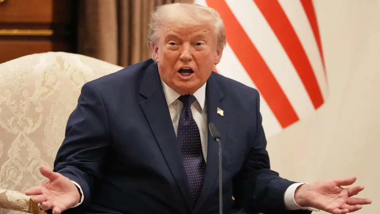 Ông Trump lại đòi chiếm Greenland, nói 'rất thất vọng' về NATO