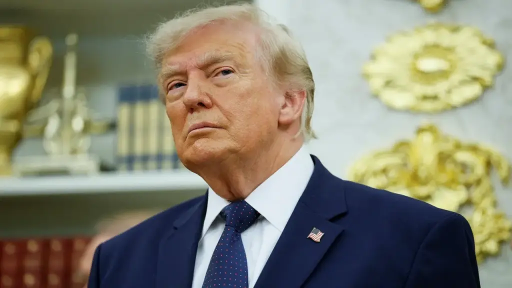 Ông Trump muốn cắt đứt quan hệ thương mại với Tây Ban Nha