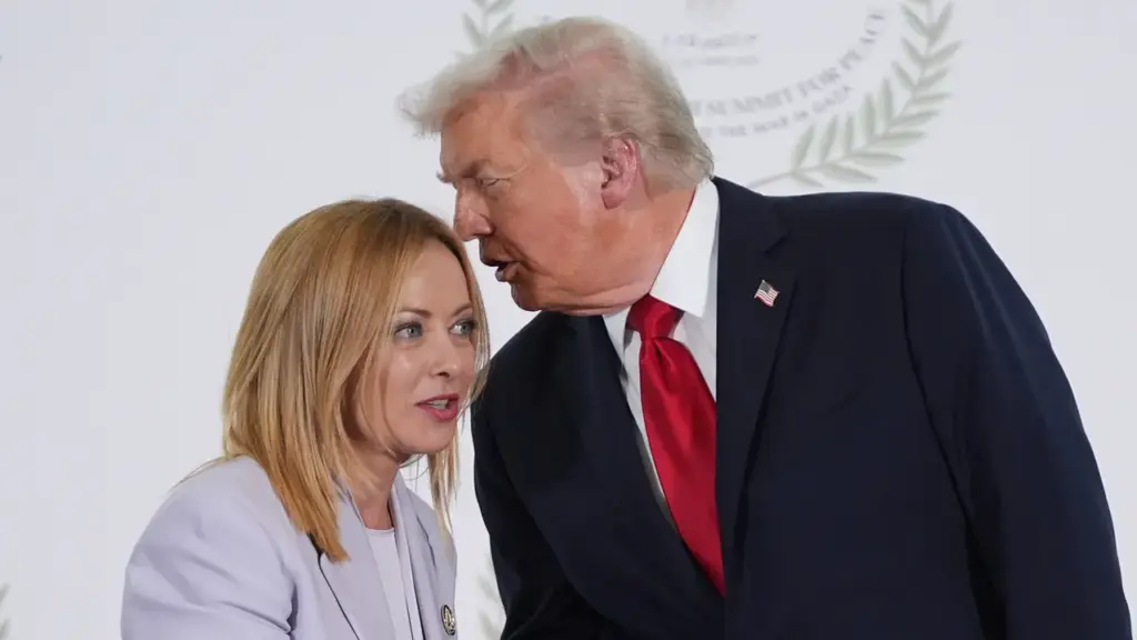 Ông Trump nêu lý do rạn nứt quan hệ với Thủ tướng Italy