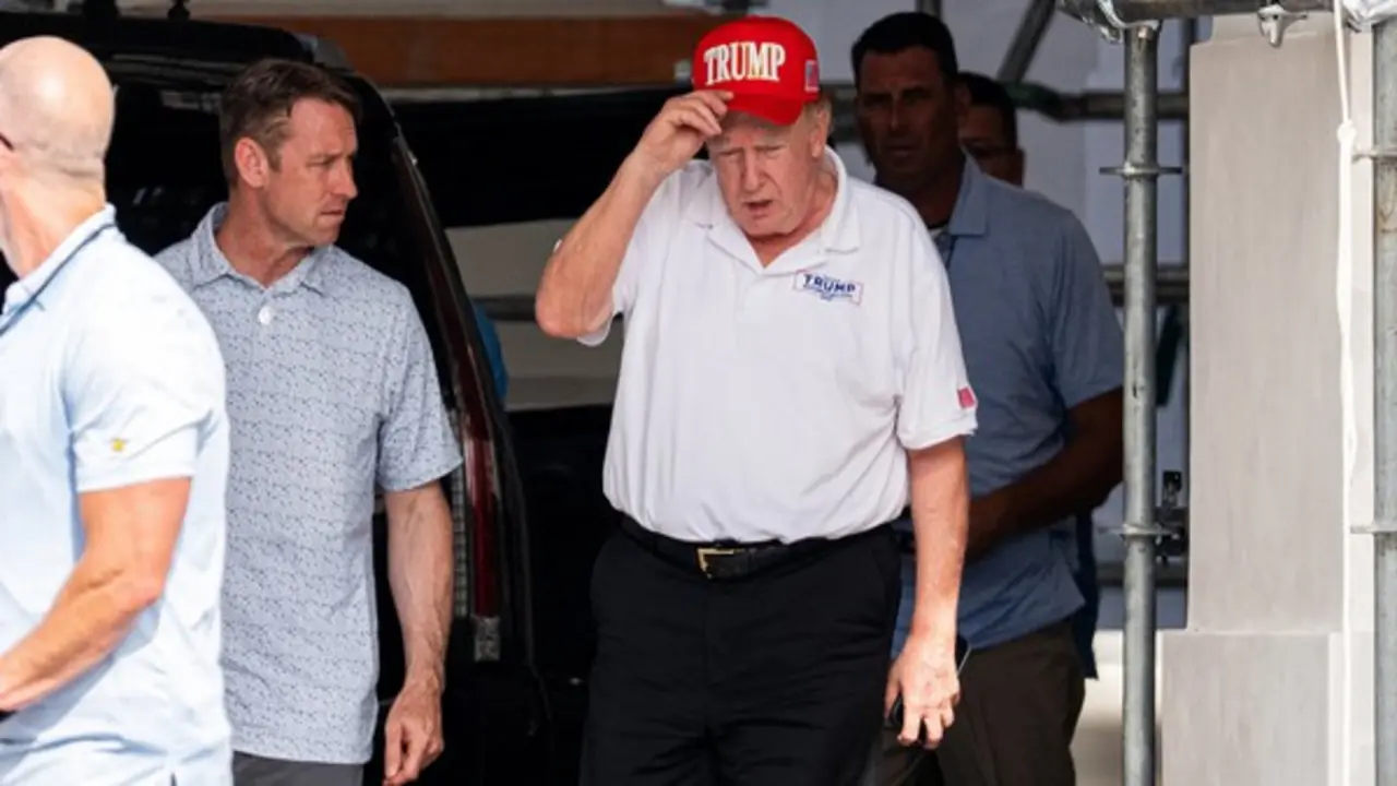 Ông Trump phản ứng gắt khi nữ nhà báo NYT thắc mắc chuyện sức khỏe