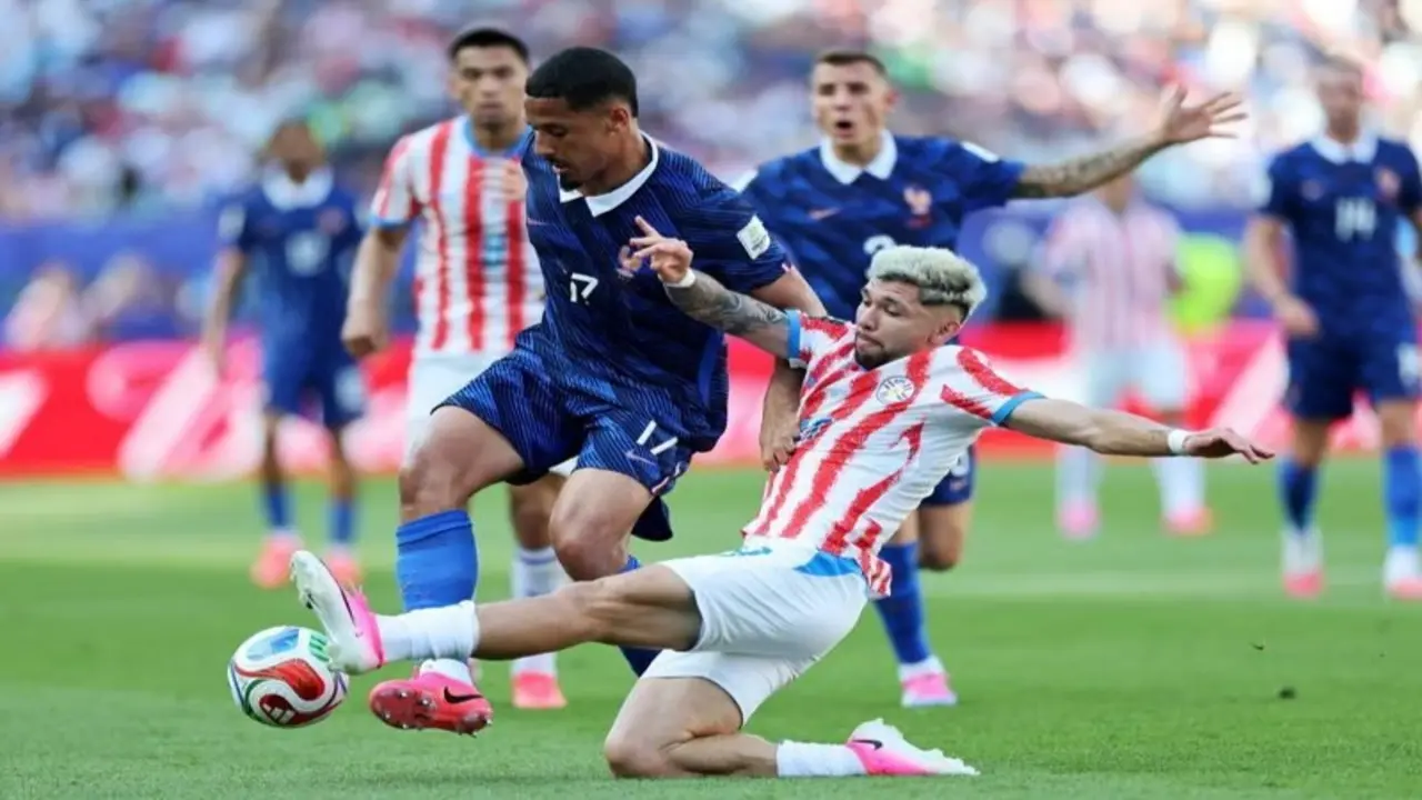 Paraguay 0-0 Pháp (hiệp 2): Thế trận khó khăn