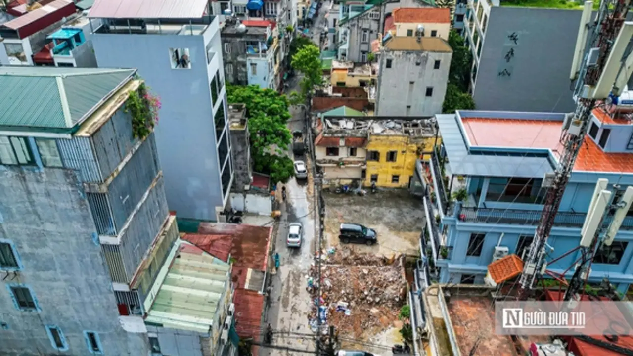 Phá dỡ, mở rộng đoạn đường "đau khổ" ở Hà Nội