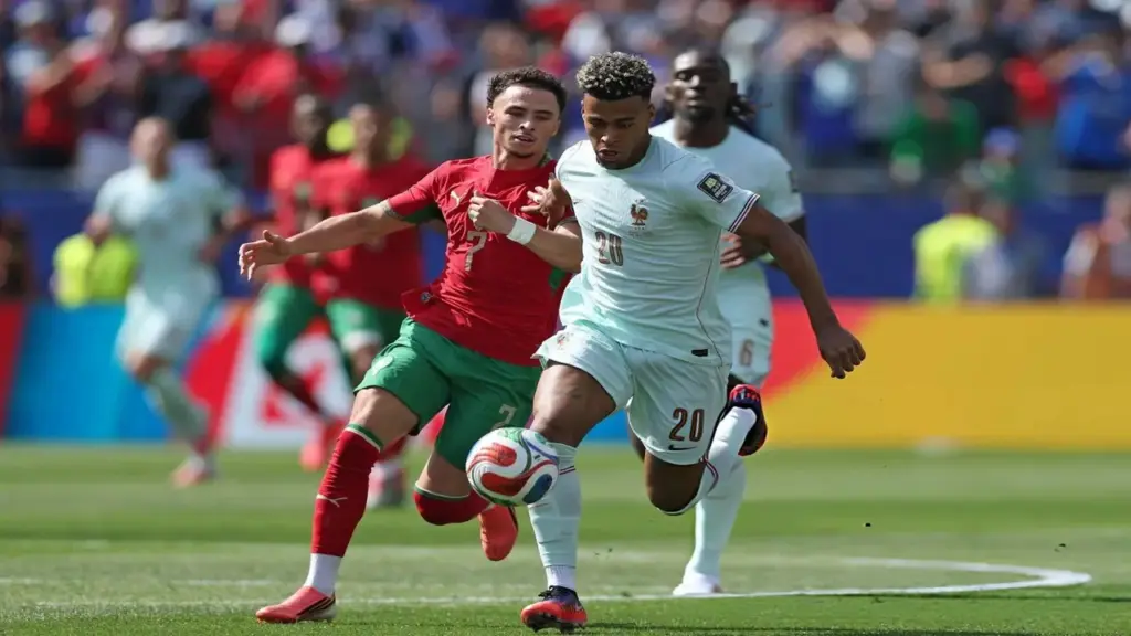 Pháp 0-0 Morocco (hiệp 1): Tốc độ được đẩy lên cao