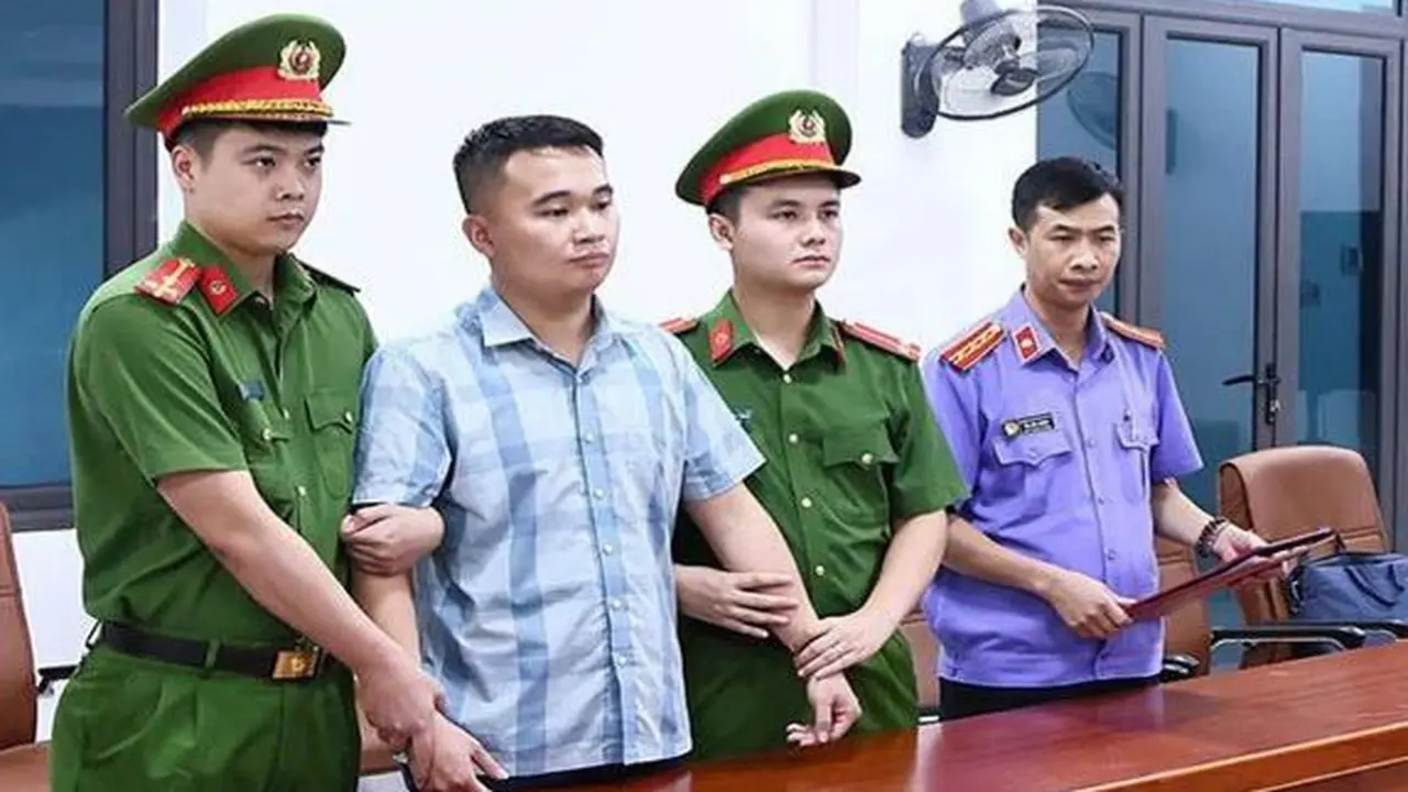 Phê chuẩn bắt khẩn cấp giáo viên Trường THPT chuyên Tuyên Quang vụ 140 điểm 10 toán tốt nghiệp