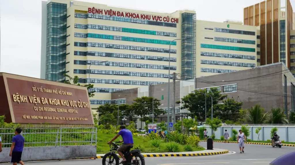 Phó bí thư Thành ủy Nguyễn Phước Lộc: Phấn đấu đưa các bệnh viện cửa ngõ thành tuyến cuối