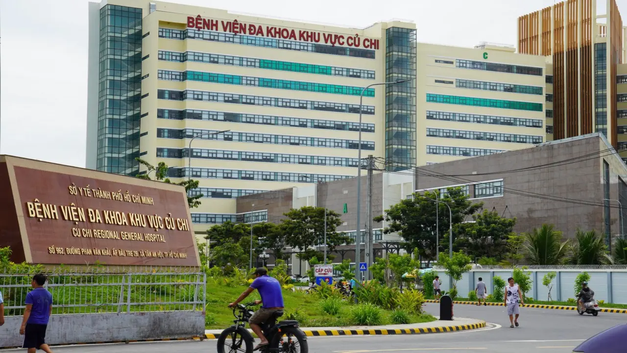 Phó bí thư Thành ủy Nguyễn Phước Lộc: Phấn đấu đưa các bệnh viện cửa ngõ thành tuyến cuối