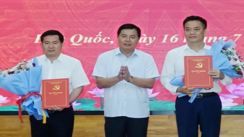 Phó Bí thư Tỉnh ủy An Giang Đinh Văn Nơi nhận nhiệm vụ tại Phú Quốc