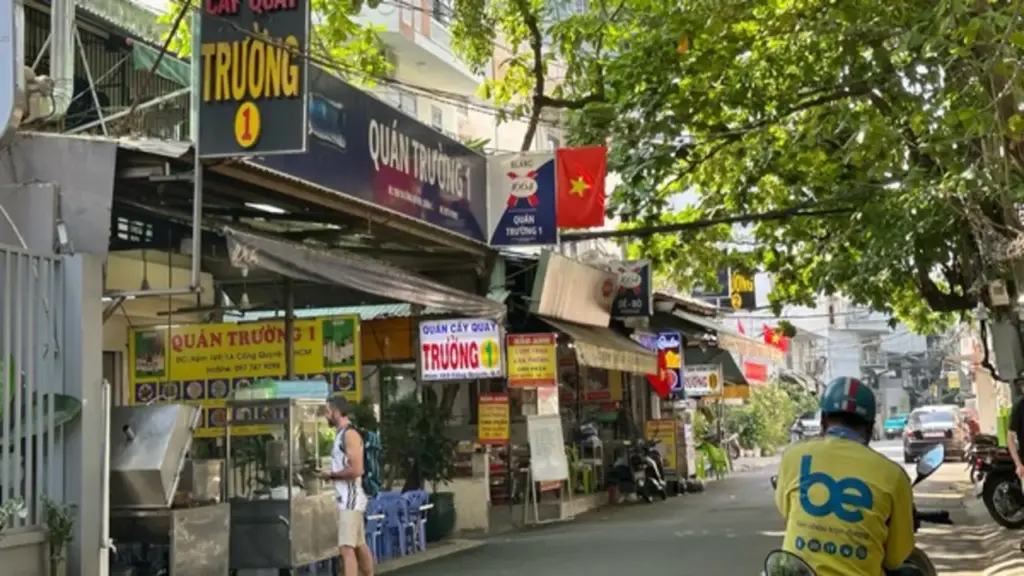 Phố thịt chó Cống Quỳnh ở TP.HCM thành 'phố thịt dê': Quán cuối cùng ngừng bán cầy tơ