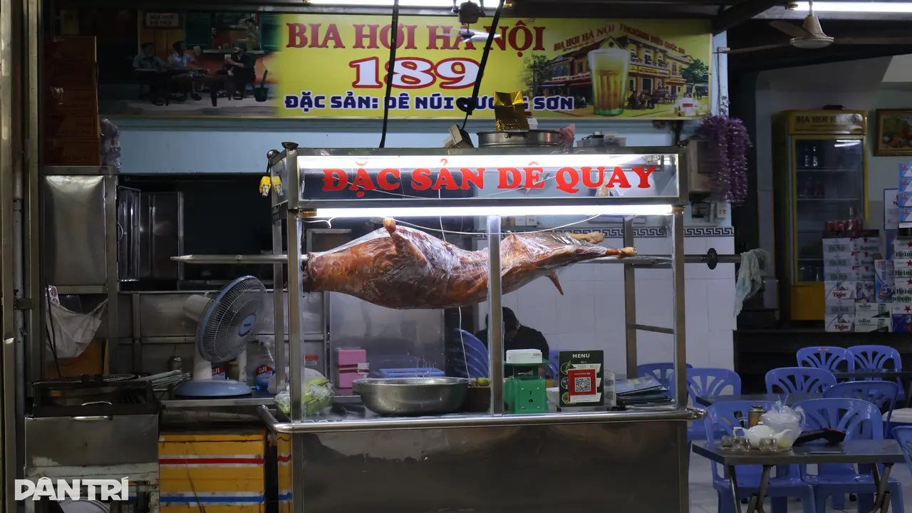 "Phố thịt chó" ở TPHCM chuyển sang bán thịt dê, khách quen ngỡ ngàng