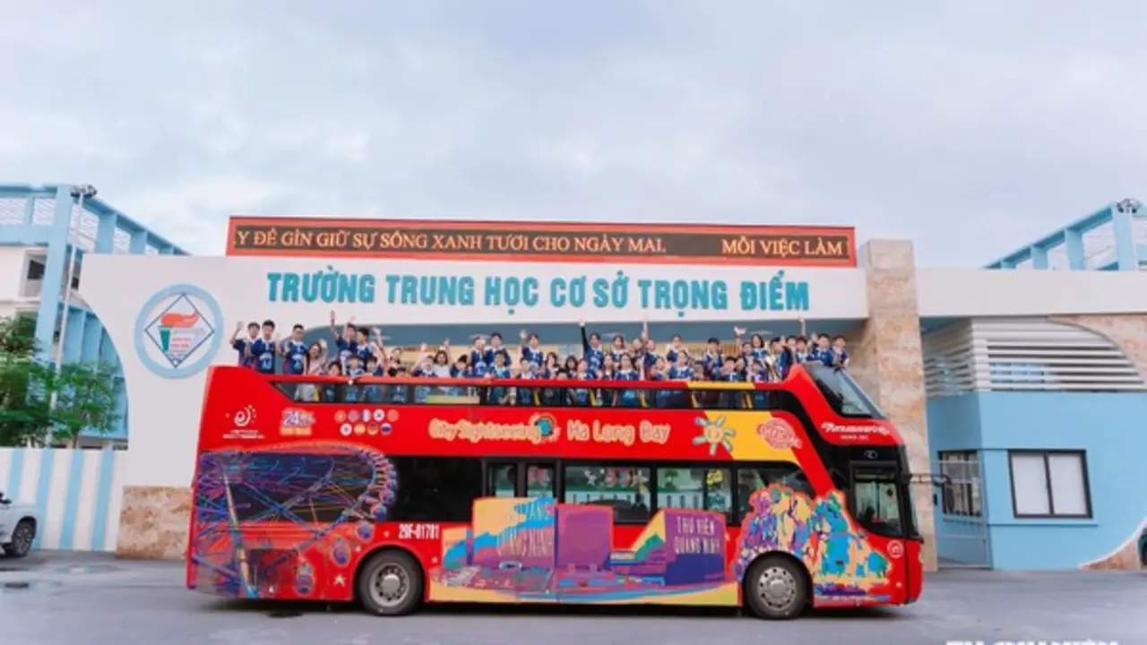 Quảng Ninh: Học sinh được uống sữa, cấp SGK miễn phí