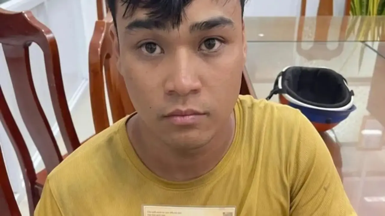 Rượt đuổi 170 km, truy bắt kẻ giật điện thoại của bé gái ở TP.HCM