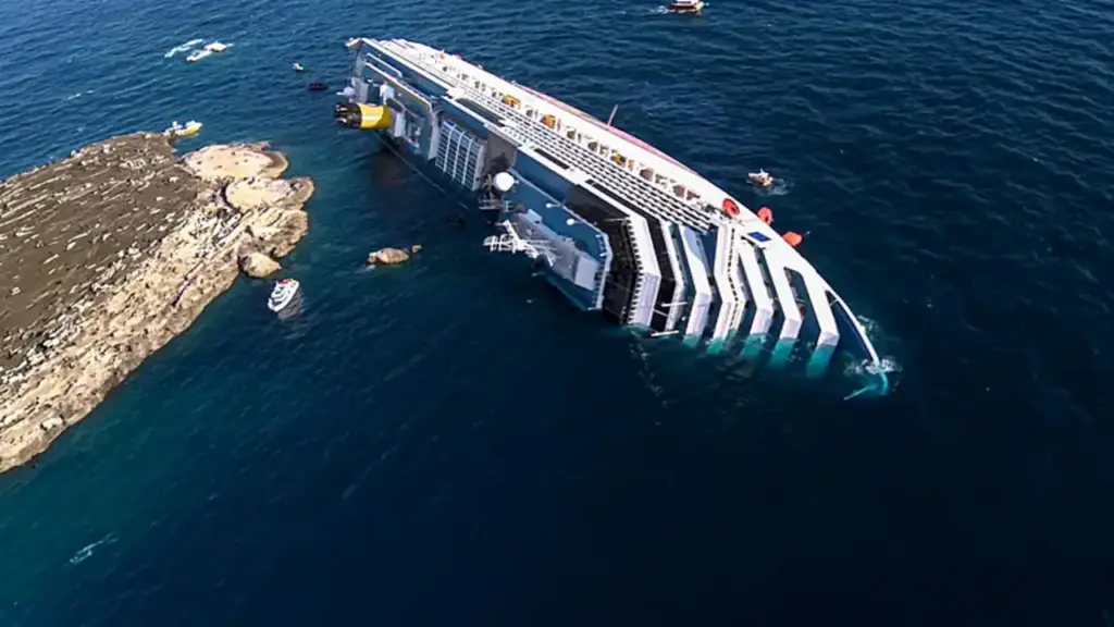 Sai lầm trên buồng lái dẫn đến thảm họa 'Titanic của Italy'