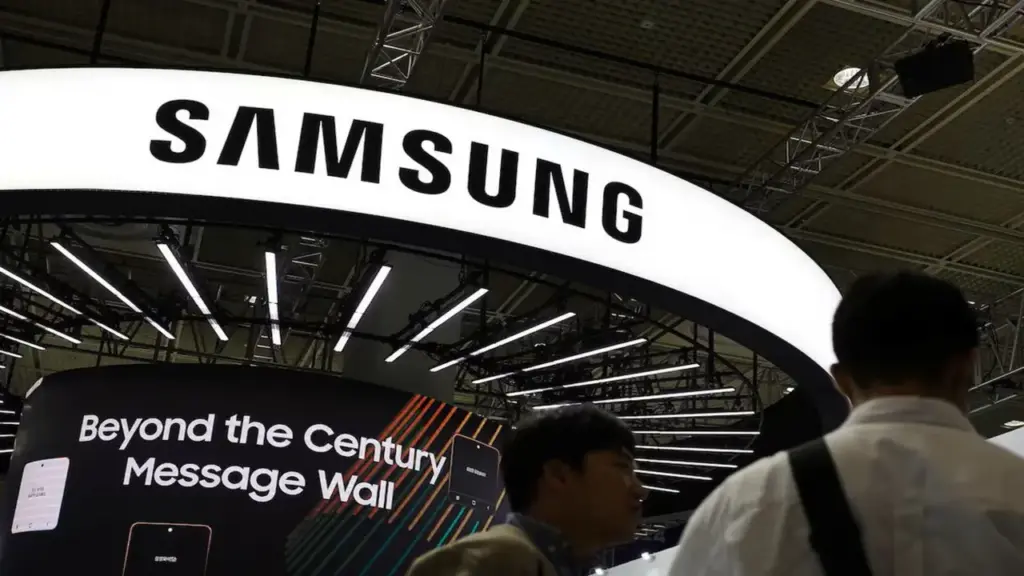 Samsung báo lãi gấp 19 lần, cổ phiếu vẫn lao dốc