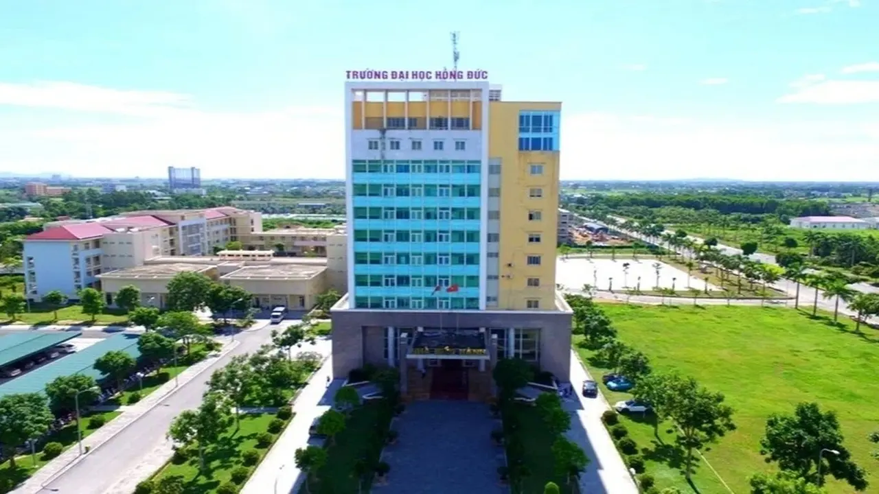 Sáp nhập 2 trường đại học tại Thanh Hóa