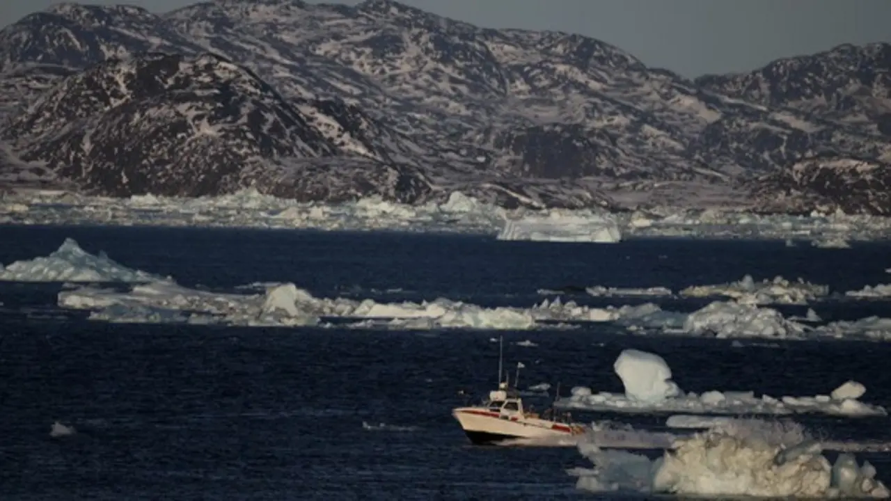 Sứ mệnh quan trọng đặt vào chuyến nghiên cứu băng tan ở Greenland