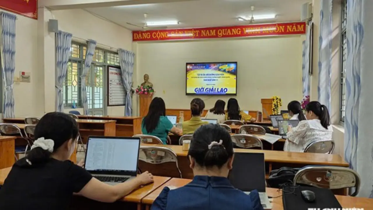 Tập huấn SGK: Giáo viên mong muốn được hướng dẫn kiểm tra, đánh giá theo rubric