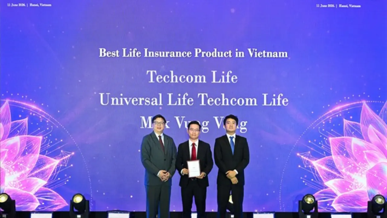Techcom Life: Cú đúp giải thưởng The Asian Banker và dấu ấn 'Quán quân Ngân hàng số'