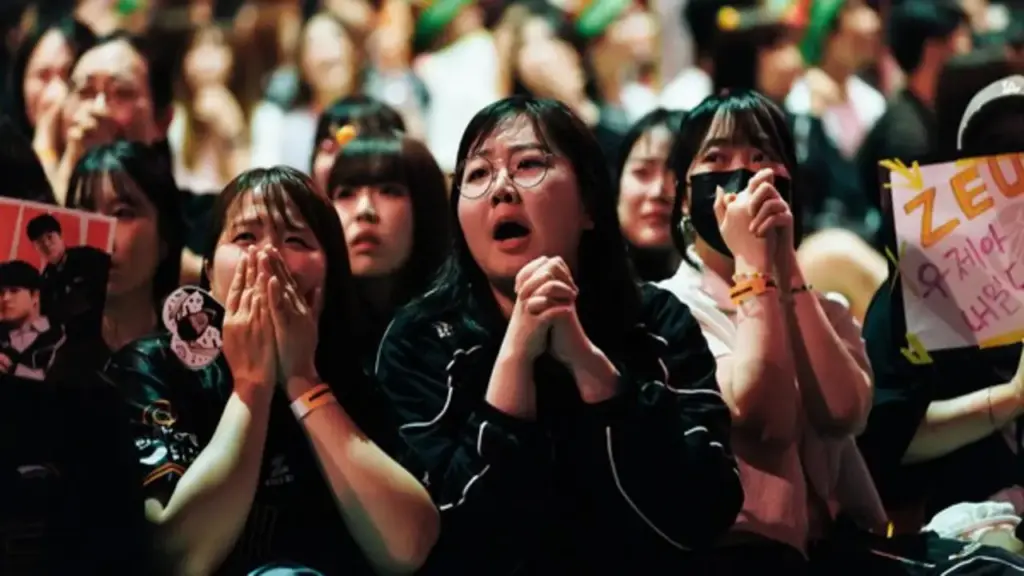 Thắng nghẹt thở LYON, HLE vào chung kết MSI 2026
