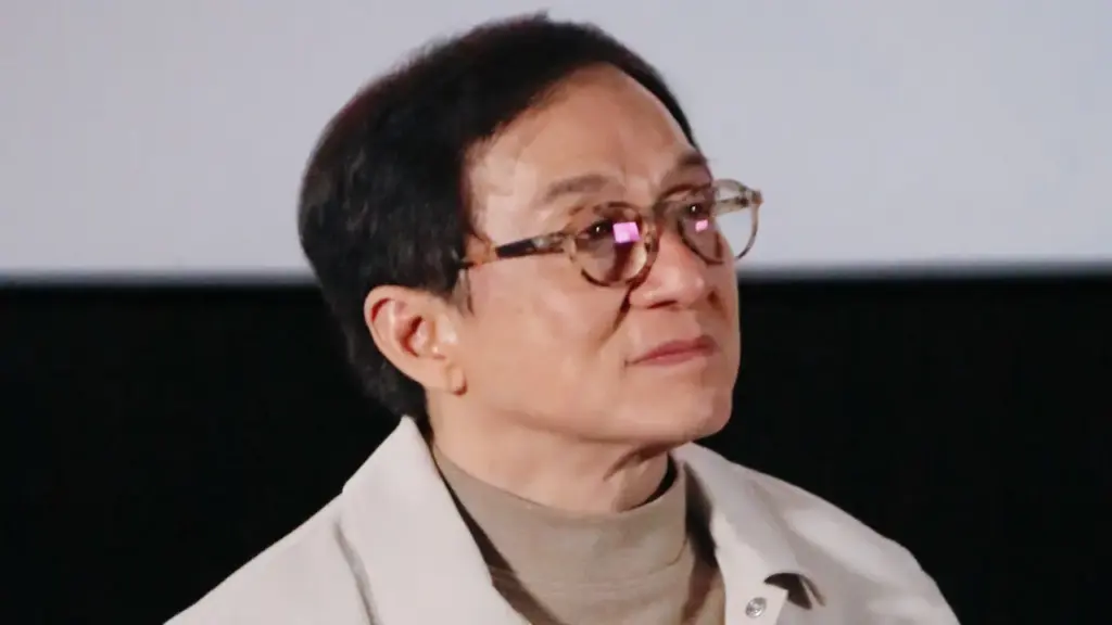 Thành Long: Chậm lại để vui vẻ hơn