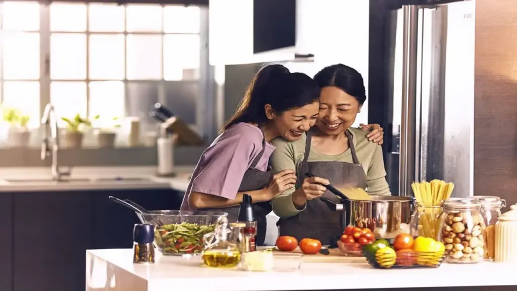 Thay vì lập di chúc, tôi tặng con dâu 2 tỷ đồng khiến gia đình náo loạn
