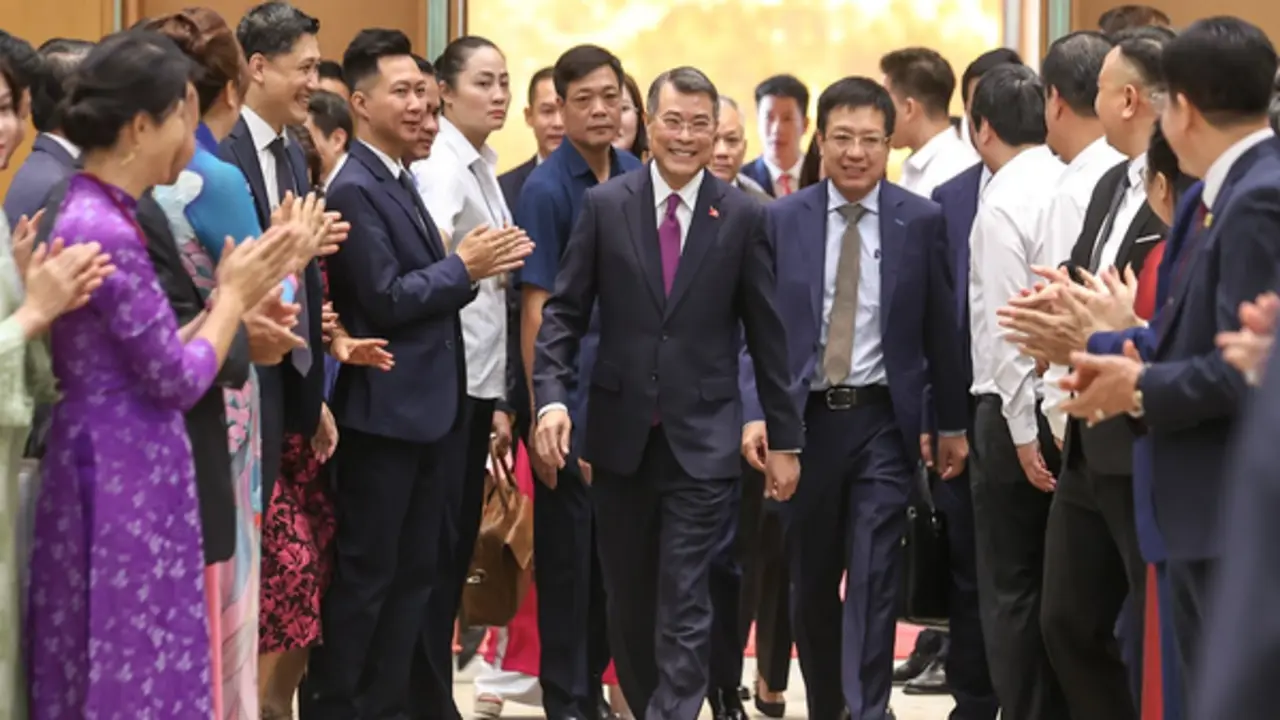 Thủ tướng đối thoại với doanh nghiệp: Gỡ điểm nghẽn, thúc đẩy tăng trưởng