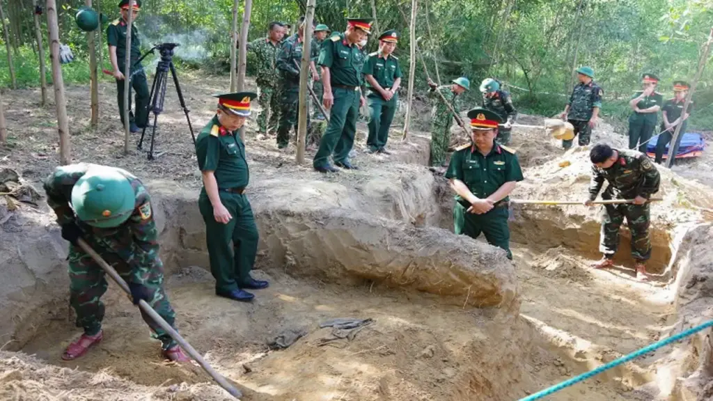 Tìm thấy ba hài cốt liệt sĩ tại Câu Nhi
