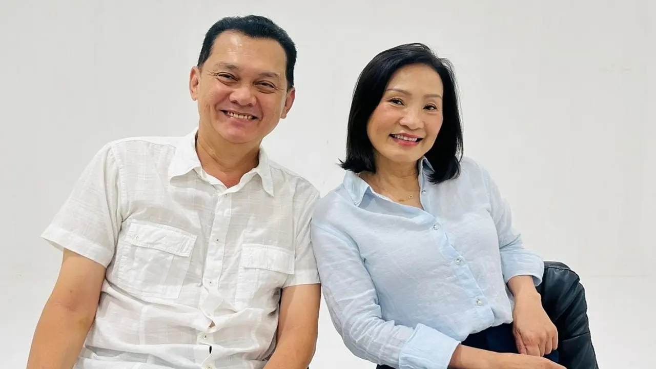 Tình bạn 45 năm của nghệ sĩ Hữu Châu, Hồng Đào