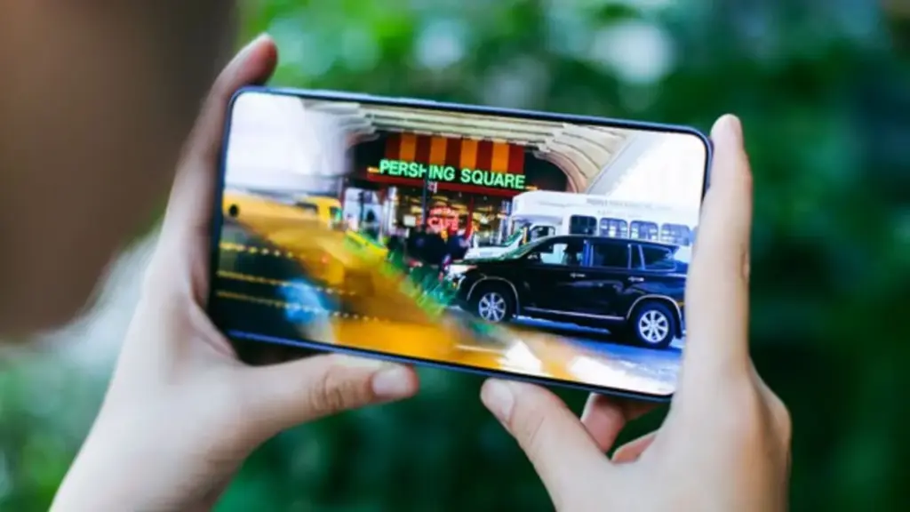 Tính năng thuyết phục người dùng chi thêm tiền cho điện thoại Galaxy