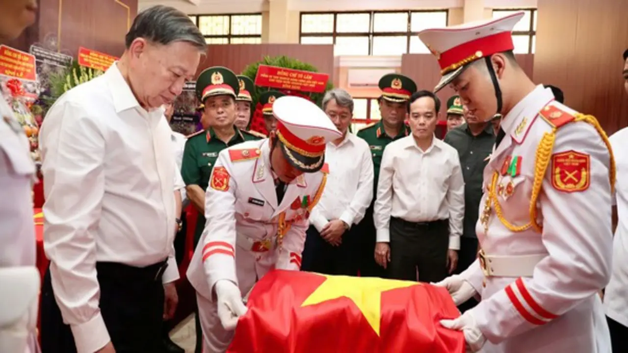 Tổng Bí thư, Chủ tịch nước: Mỗi hài cốt liệt sĩ được tìm thấy là một người con trở về với Tổ quốc