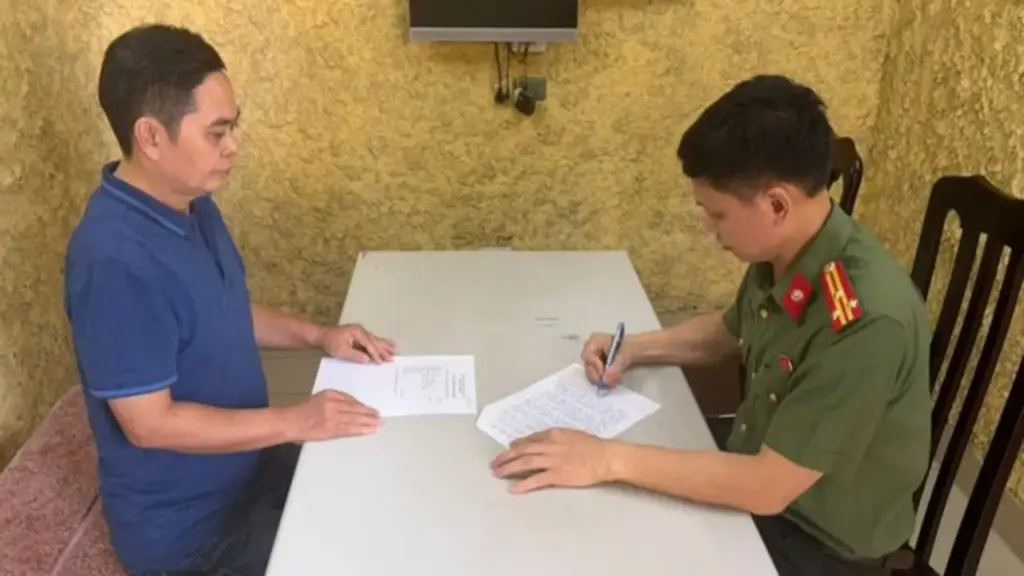 Tổng biên tập NXB Hội Nhà văn thừa nhận đã biên tập nhưng vẫn sai sót