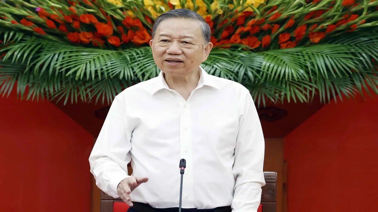 "Tổng rà soát, kết nối dữ liệu toàn hệ thống chính trị trong năm 2026"