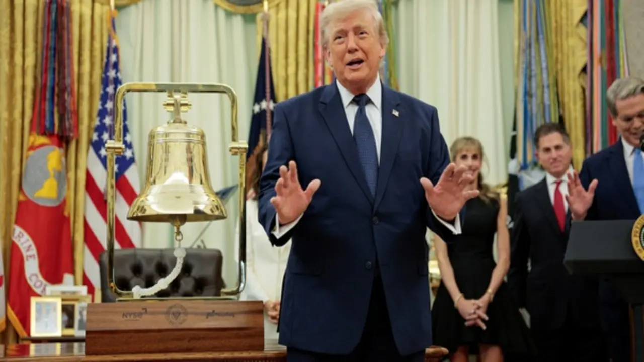 Tổng thống Trump thừa nhận đã ‘nhờ’ Chủ tịch FIFA can thiệp, khăng khăng ‘chỉ đấm vào mặt nhau mới là lỗi’