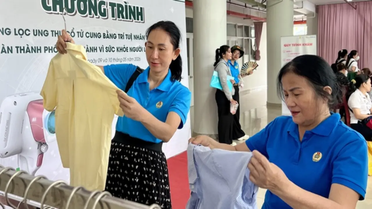 TP.HCM chi hơn 22 tỉ đồng chăm lo người lao động 'Tháng Công nhân'
