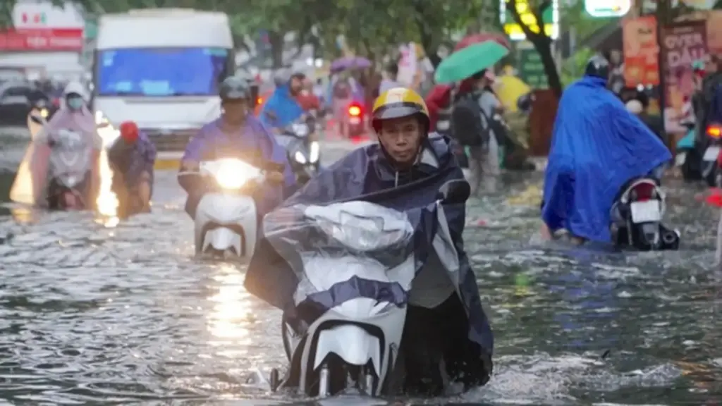 TP.HCM lên 'phác đồ điều trị' dứt điểm ngập