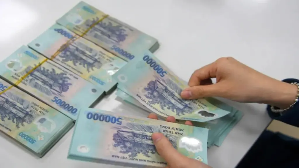 TPHCM tặng tiền người dân dịp 50 năm thành phố mang tên Bác trong tháng 7
