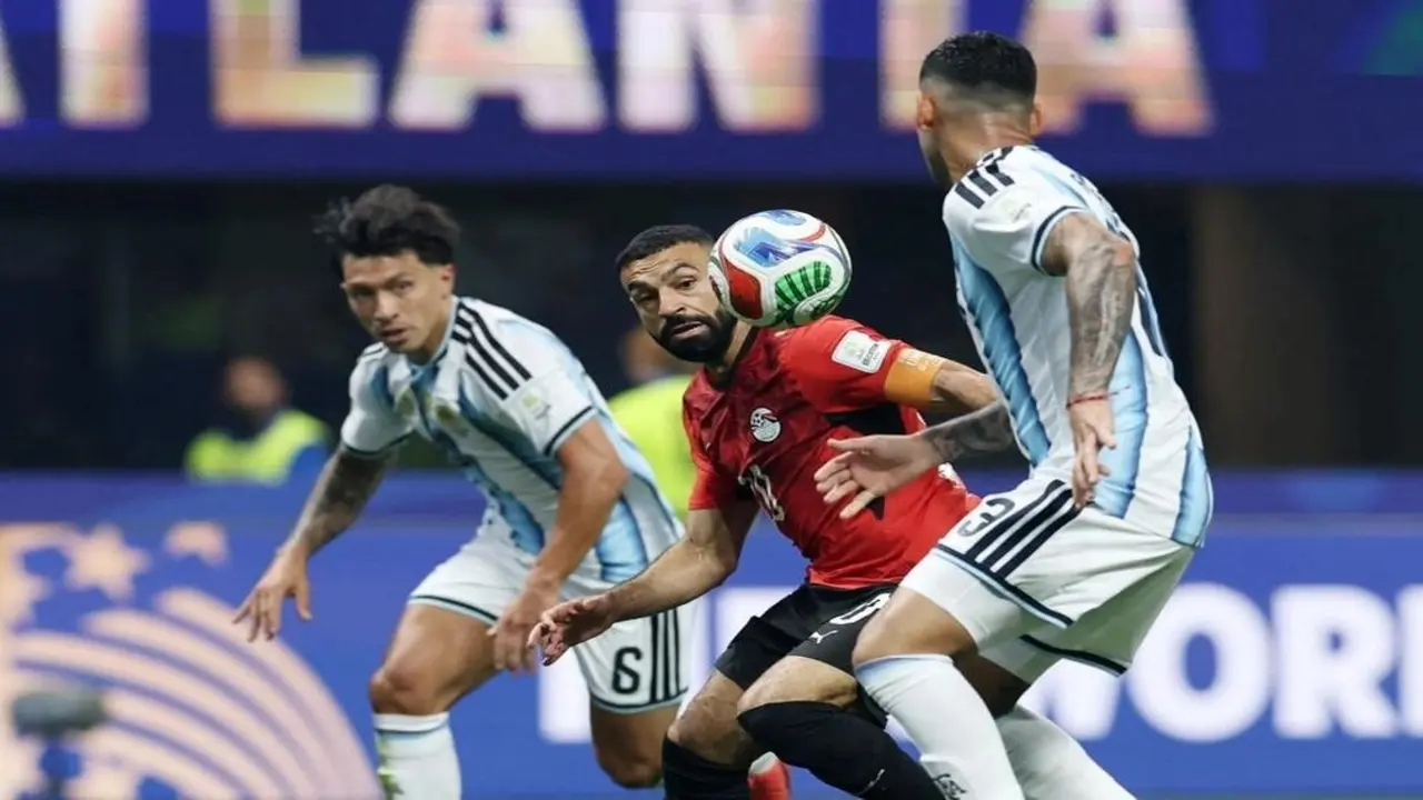 Trưởng ban trọng tài FIFA: “Chúng tôi không giúp Argentina loại Ai Cập”