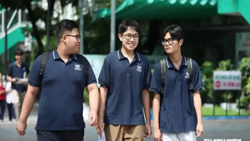Trường đại học có gần 83.000 thí sinh đăng ký, dự kiến điểm chuẩn ra sao?