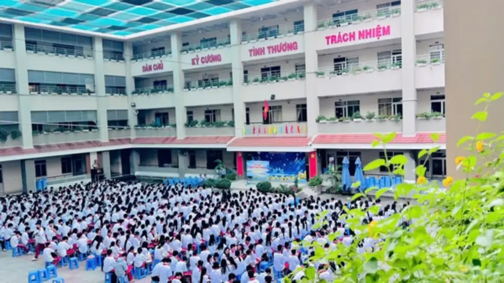 Trường học sau sáp nhập, năng lực hiệu trưởng cần nhiều hơn nữa