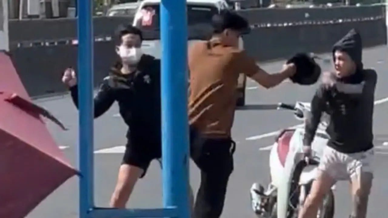 Truy tìm nhóm thanh niên tấn công người khác trên Quốc lộ 1