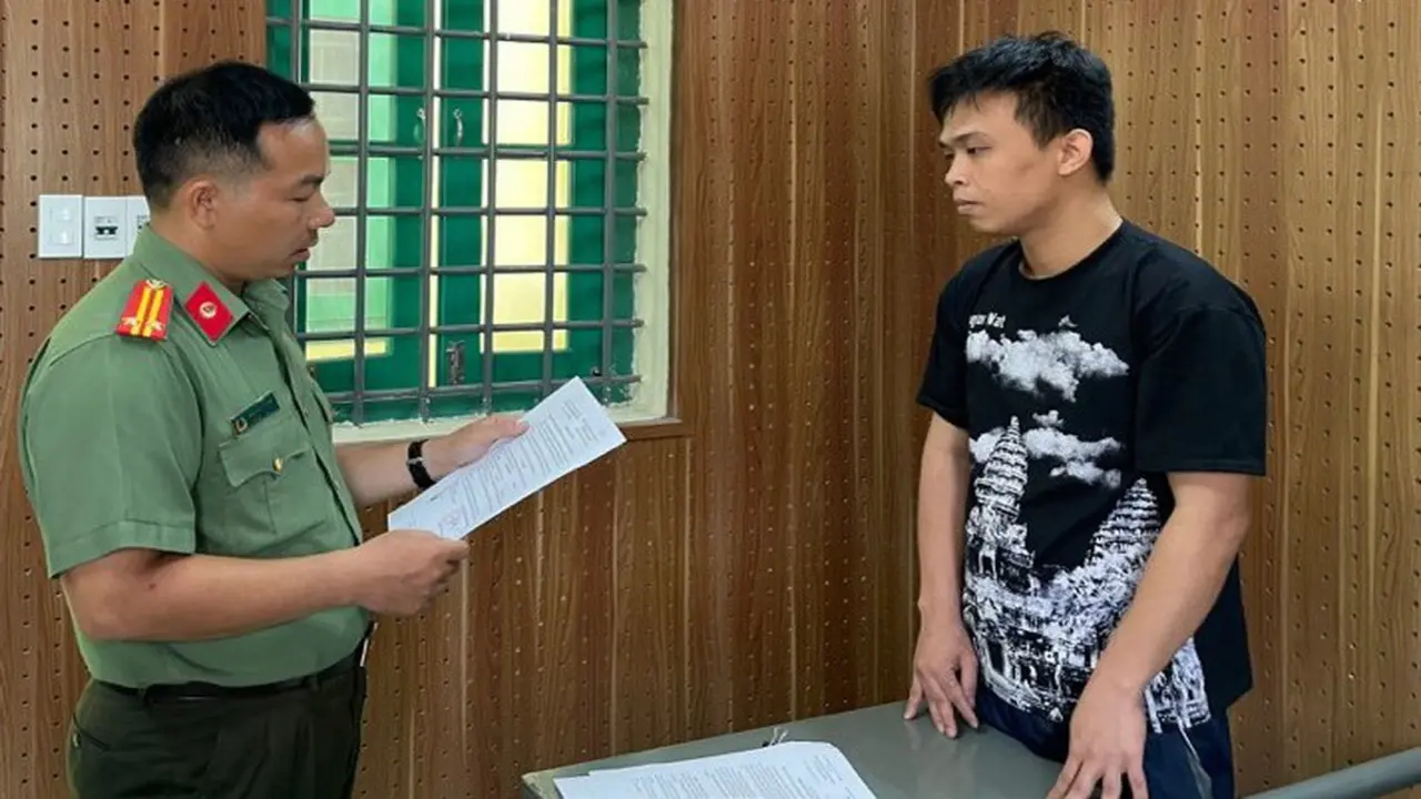 Truy tố nam thanh niên làm trung gian mua bán 62 tài khoản ngân hàng