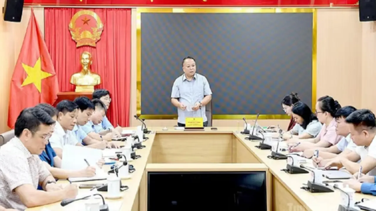 Tuyên Quang rút toàn bộ bài thi Toán đạt điểm 10 để kiểm tra