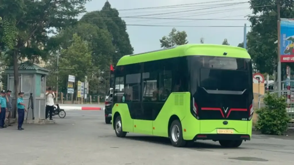 Tuyến xe buýt điện đầu tiên ở thành phố Đồng Nai chính thức hoạt động