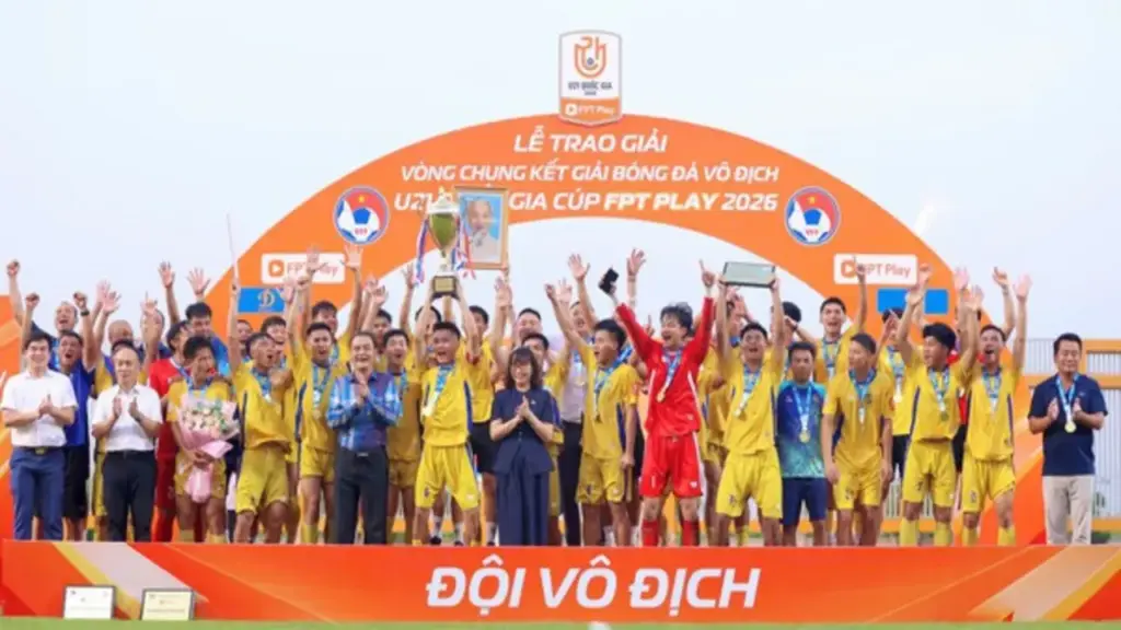 U.21 SLNA vô địch kịch tính, sao U.23 Việt Nam Cao Văn Bình giành cú đúp danh hiệu
