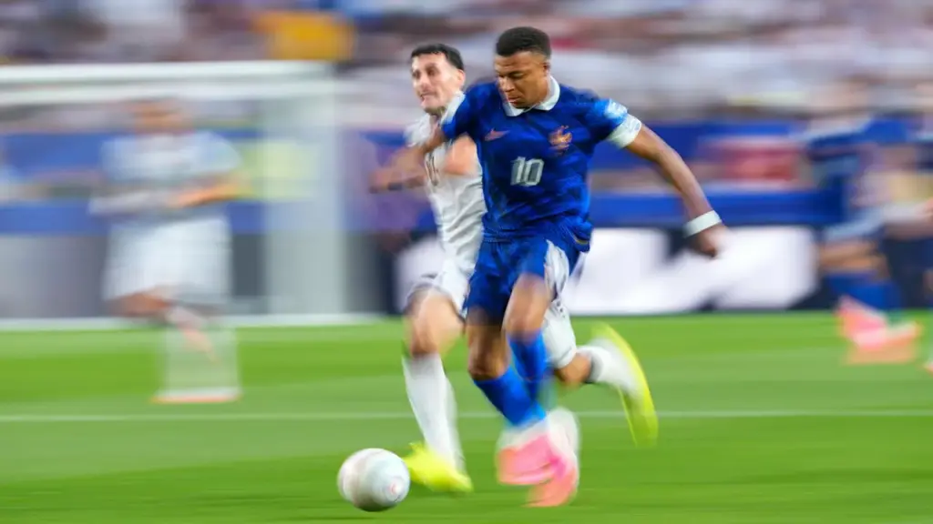 Vì sao Mbappe đứng trên Messi trong cuộc đua Vua phá lưới World Cup?