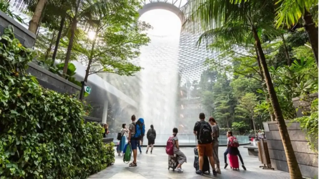 Vì sao nhiều gia đình chọn Singapore cho chuyến xuất ngoại đầu tiên của con?