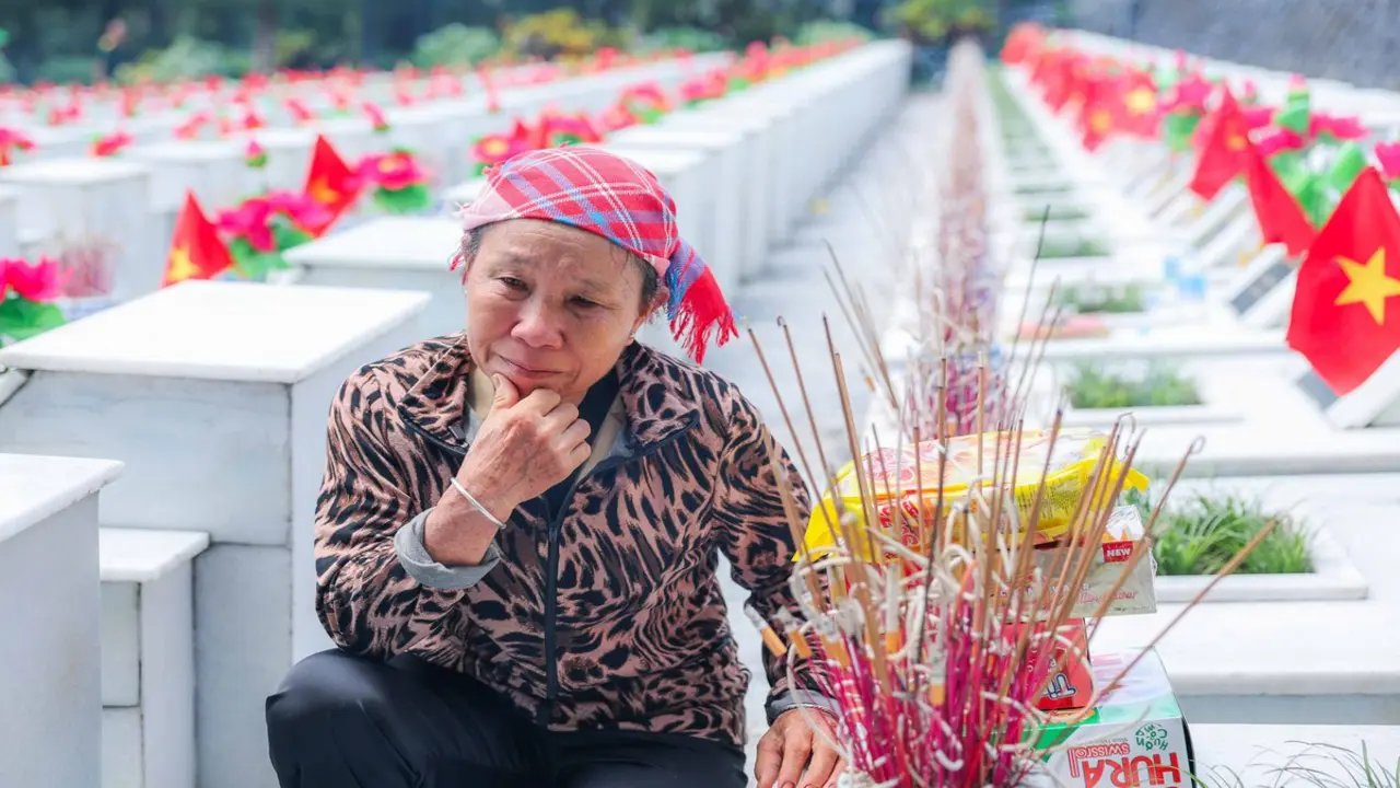 Vị Xuyên ngày 12-7: Tìm lại ký ức với những người nằm lại