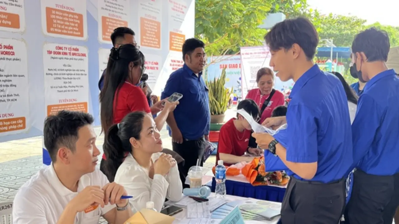 Việc làm: Người trẻ đang kỳ vọng quá cao hay thị trường lao động đã thay đổi?