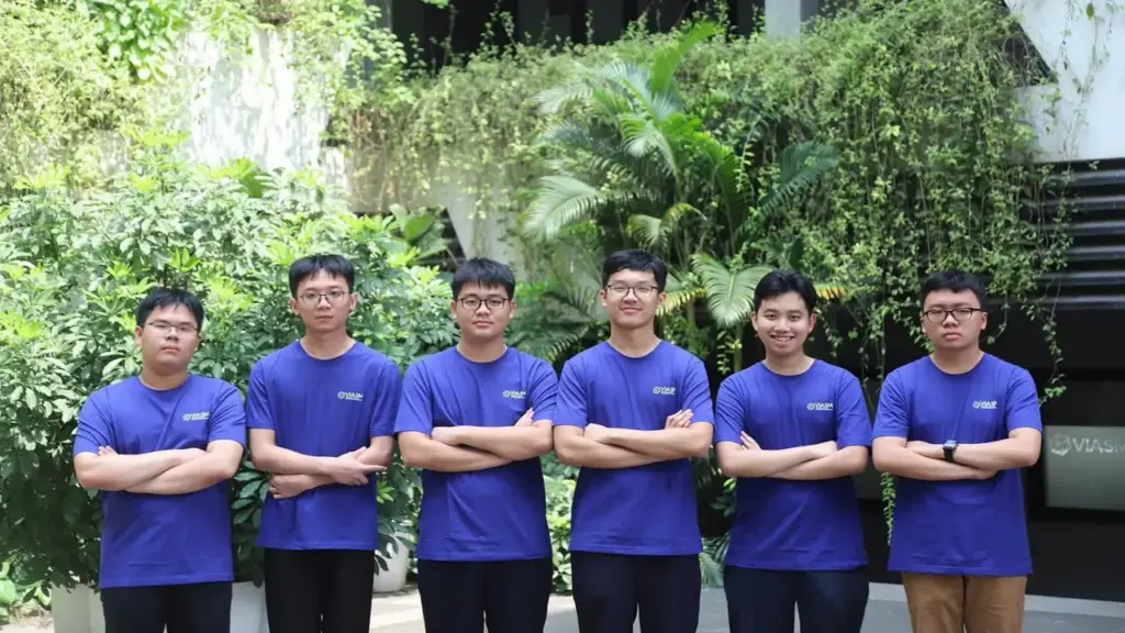 Việt Nam vào top 5 Olympic Toán quốc tế