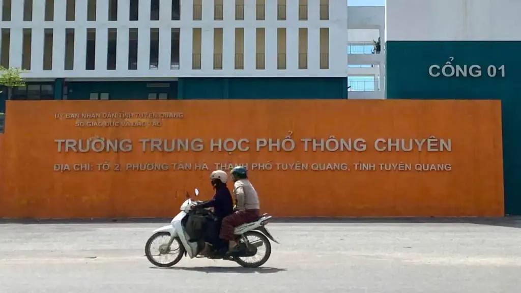 Vụ hơn 140 điểm 10 toán tốt nghiệp ở Tuyên Quang: Bộ Giáo dục nói có bất thường