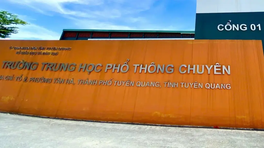Vụ hơn 140 điểm 10 toán tốt nghiệp: Tuyên Quang báo cáo Thủ tướng
